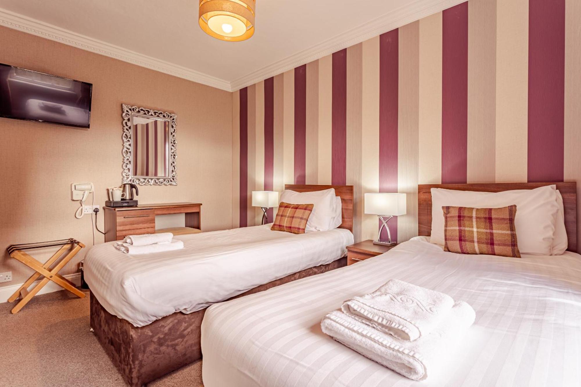 The Sun Hotel Warkworth Szoba fotó