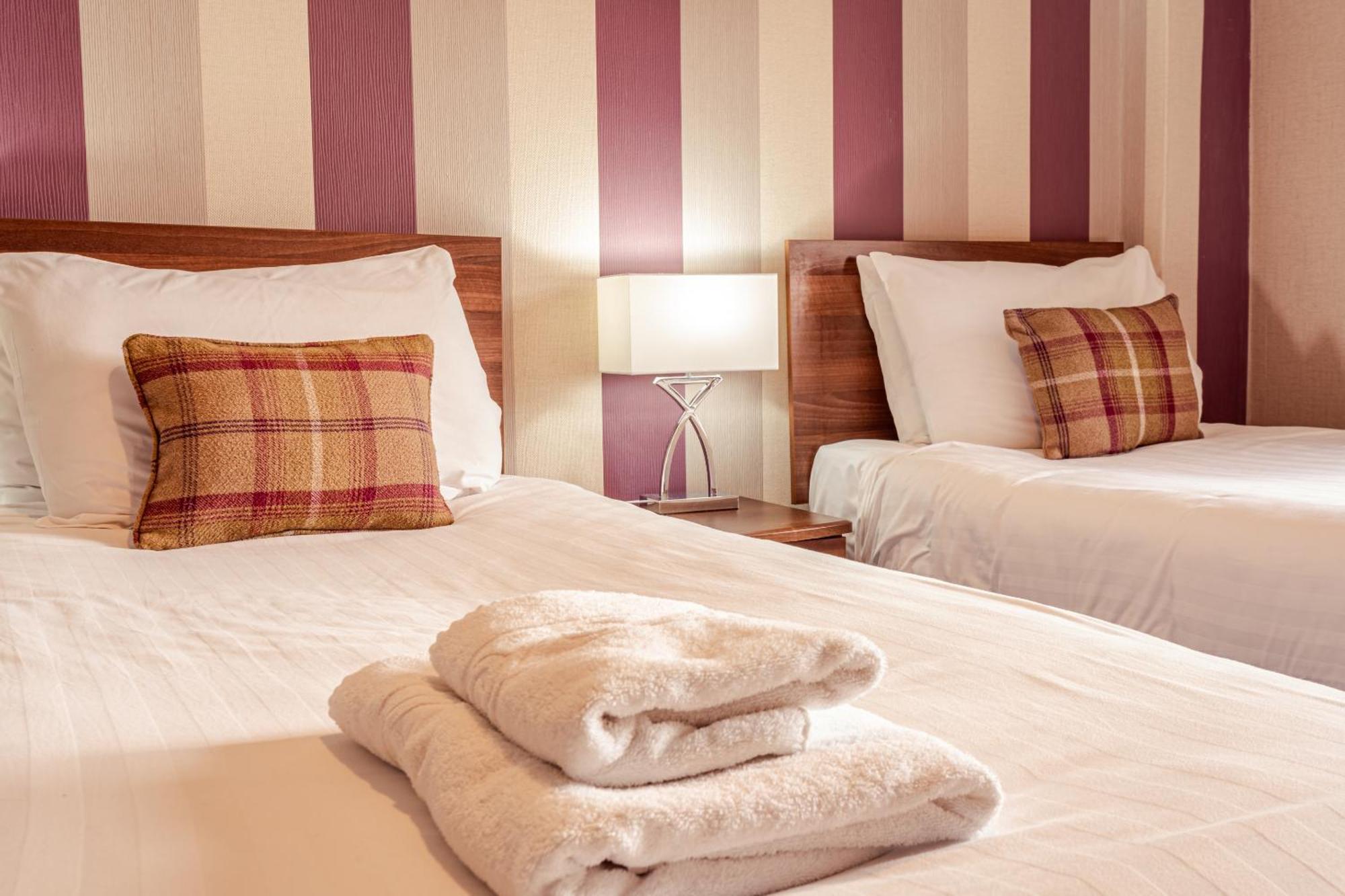 The Sun Hotel Warkworth Szoba fotó
